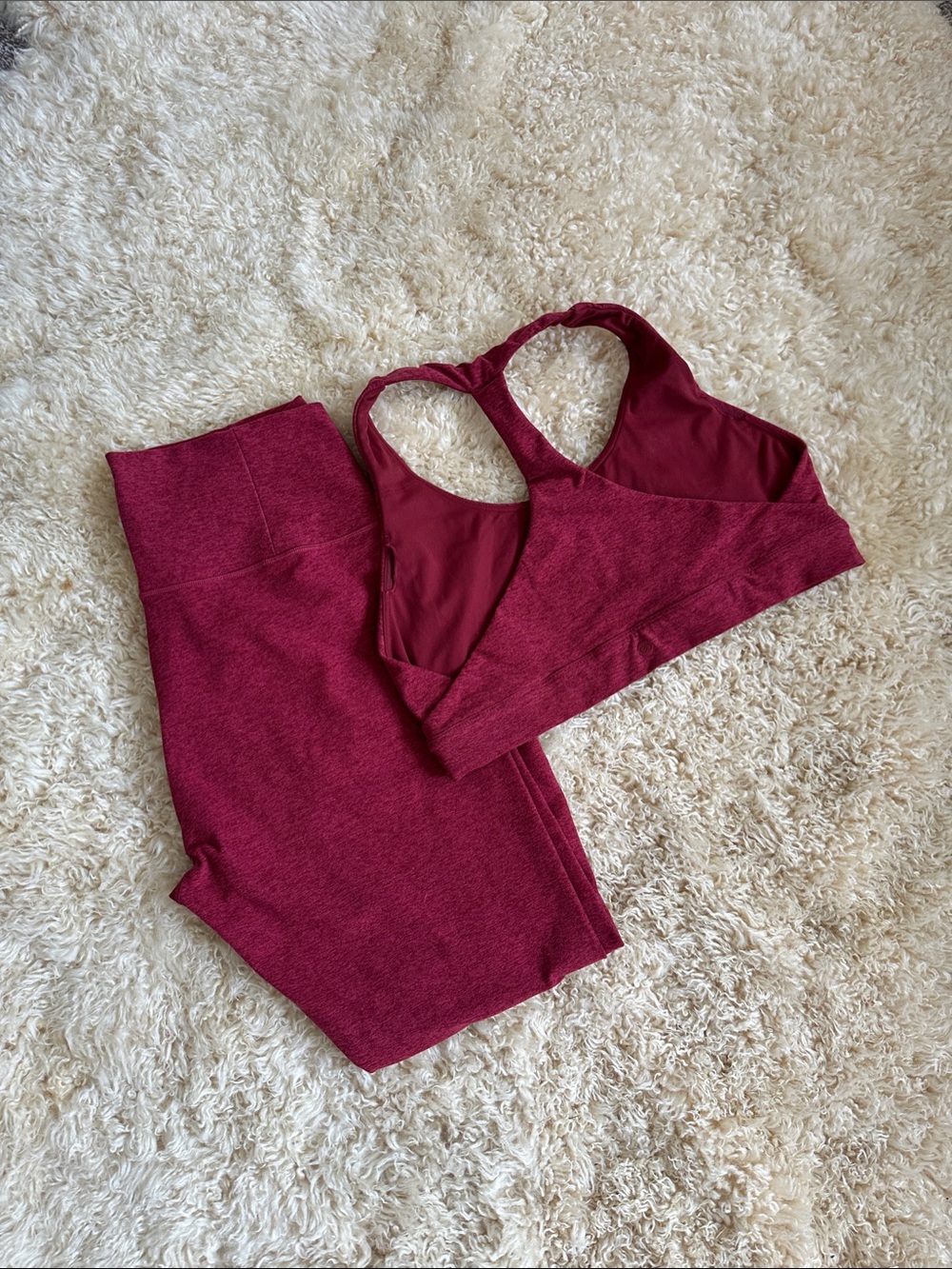 Calla Women's Burgundy Yoga Set - Crop Sports Bra L & High-Waist Leggings L